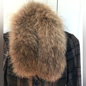 NWOT - Rudsak raccoon fur collar